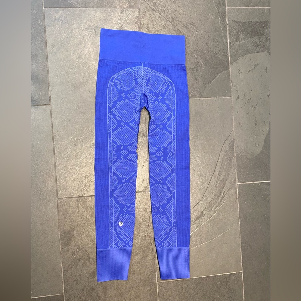 Lululemon snakeskin leggings
